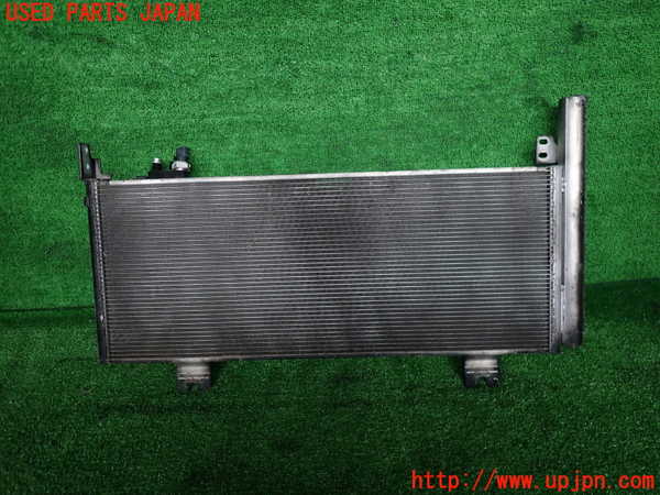 2UPJ-33116031]レクサス・GS300h(AWL10)エアコンコンデンサー1 中古_m0002.jpg