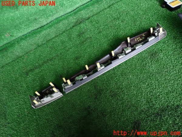 2UPJ-33117692]レクサス・GS300h(AWL10)内装トリム類2 中古_m0004.jpg