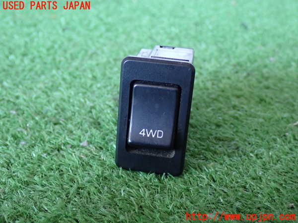2UPJ-33126308]ホーミーコーチ(ARME24)スイッチ3(4WD) 中古_m0001.jpg