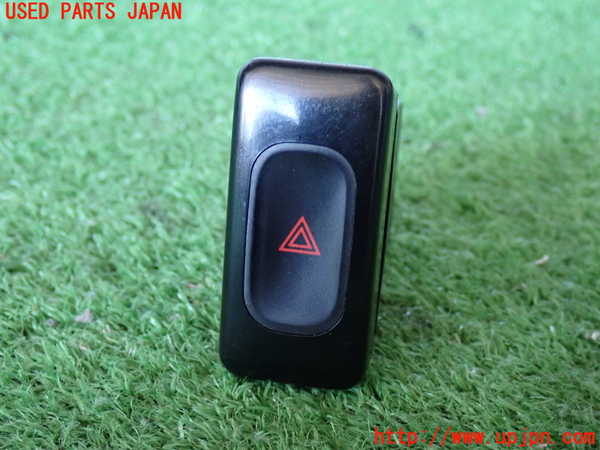2UPJ-33126290]ホーミーコーチ(ARME24)ハザードスイッチ 中古_m0001.jpg