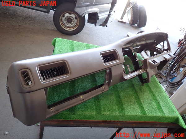 2UPJ-33127505]ホーミーコーチ(ARME24)ダッシュボード 中古_m0001.jpg