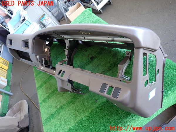 2UPJ-33127505]ホーミーコーチ(ARME24)ダッシュボード 中古_m0002.jpg