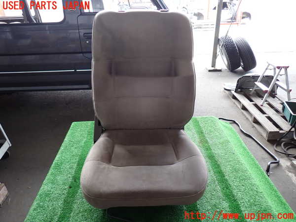 2UPJ-33127035]ホーミーコーチ(ARME24)運転席シート 中古_m0001.jpg