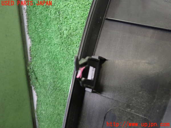 2UPJ-33131446]レクサス・UX300e(KMA10)左後オーバーフェンダー 中古_m0004.jpg