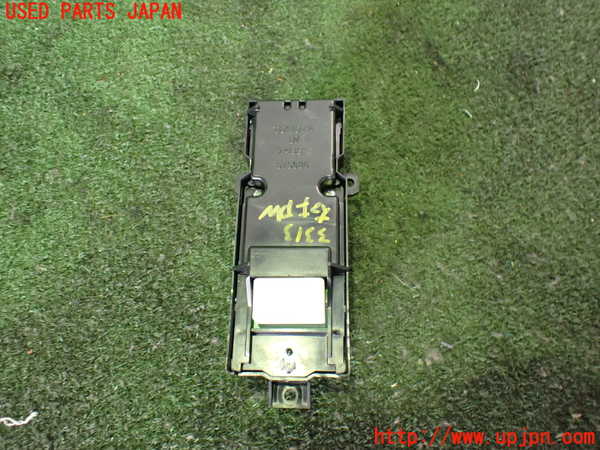 2UPJ-33136240]レクサス・UX300e(KMA10)右前パワーウィンドウスイッチ 中古_m0002.jpg