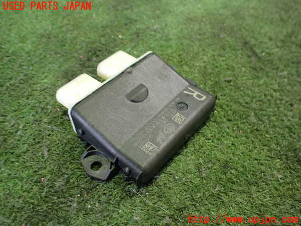 2UPJ-33136381]レクサス・UX300e(KMA10)センサー1(キックドアコントロール) 中古_m0002.jpg