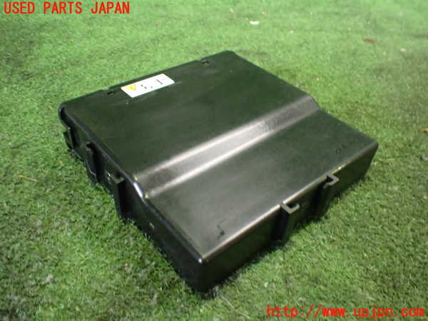 2UPJ-33136159]レクサス・UX300e(KMA10)コンピューター14(プラグイン＆ワイヤレス充電) 中古 89261-76100_m0002.jpg