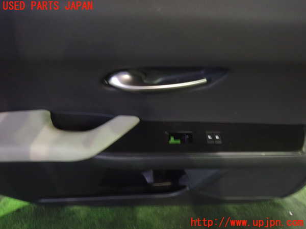 2UPJ-33131264]レクサス・UX300e(KMA10)左前ドア内張り 中古_m0002.jpg
