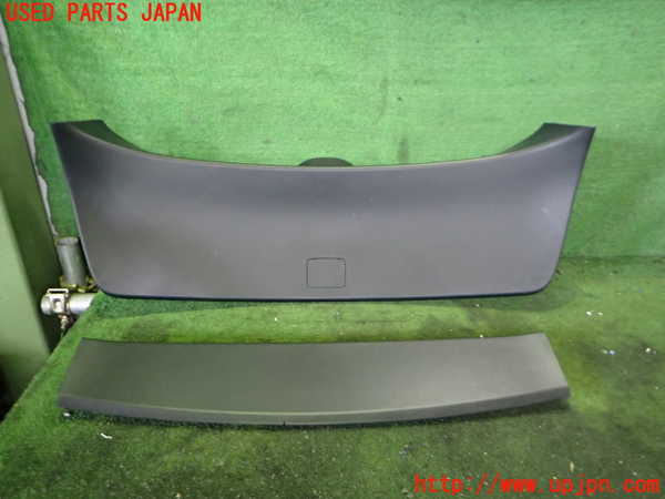 2UPJ-33131578]レクサス・UX300e(KMA10)バックドア内張り 中古_m0001.jpg