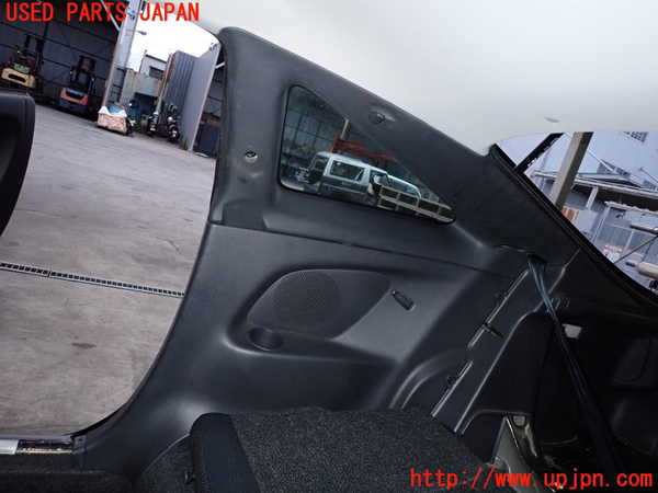 2UPJ-33147675]セリカ(ZZT230)右リアピラートリム 中古_m0001.jpg