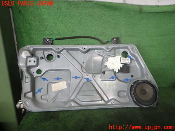 2UPJ-33151266]VW ニュービートル(9CAZJ)左前レギュレーターモーター 中古_m0001.jpg