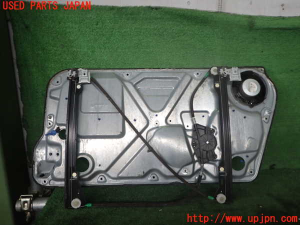 2UPJ-33151266]VW ニュービートル(9CAZJ)左前レギュレーターモーター 中古_m0002.jpg