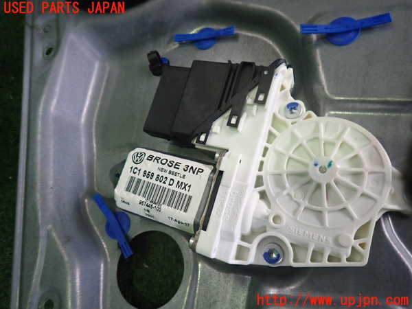 2UPJ-33151266]VW ニュービートル(9CAZJ)左前レギュレーターモーター 中古_m0003.jpg