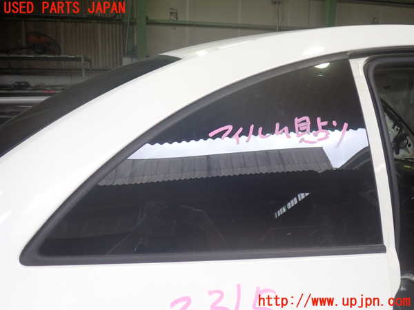 2UPJ-33151380]VW ニュービートル(9CAZJ)右クォーターガラス (43R-004597) 中古_m0001.jpg