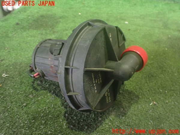 2UPJ-33152590]VW ニュービートル(9CAZJ)エアポンプ 中古_m0002.jpg