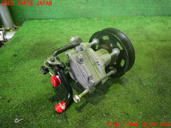 2UPJ-33154250]VW ニュービートル(9CAZJ)パワステポンプ 中古_m0002.jpg