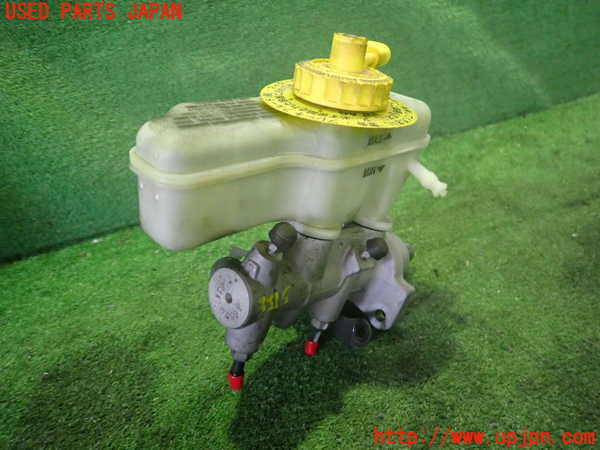2UPJ-33154050]VW ニュービートル(9CAZJ)ブレーキマスターシリンダー 中古_m0001.jpg