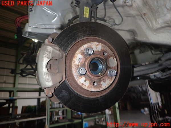 2UPJ-33154295]VW ニュービートル(9CAZJ)左フロントナックルハブ 中古_m0002.jpg