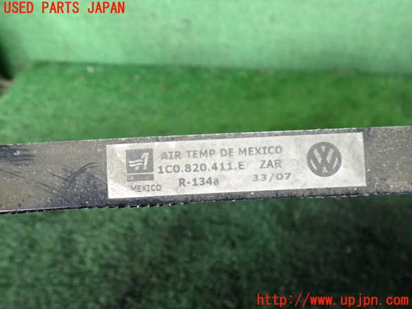 2UPJ-33156031]VW ニュービートル(9CAZJ)エアコンコンデンサー1 中古_m0003.jpg