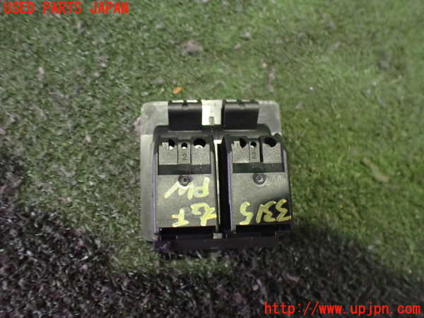 2UPJ-33156240]VW ニュービートル(9CAZJ)右前パワーウィンドウスイッチ 中古_m0002.jpg