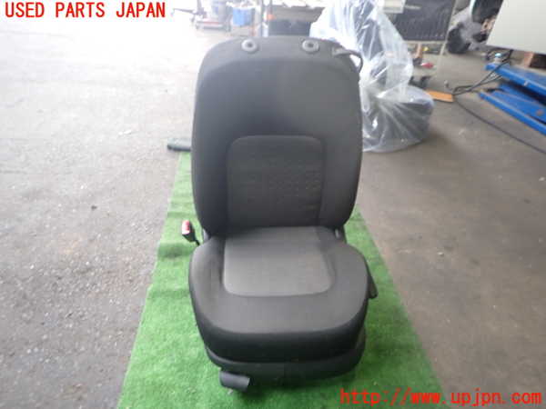 2UPJ-33157065]VW ニュービートル(9CAZJ)助手席シート 中古_m0001.jpg