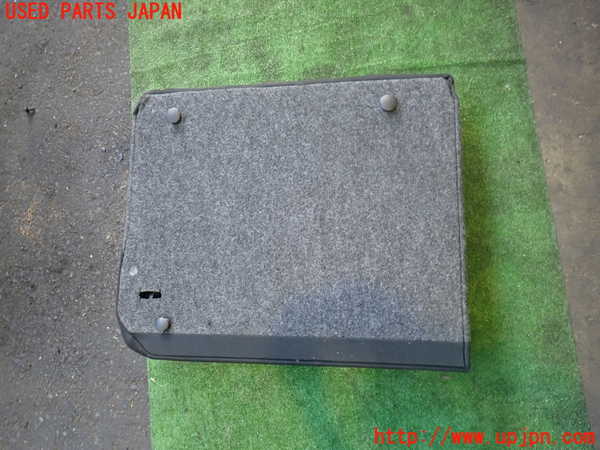 2UPJ-33157405]VW ニュービートル(9CAZJ)右リアシート 中古_m0004.jpg
