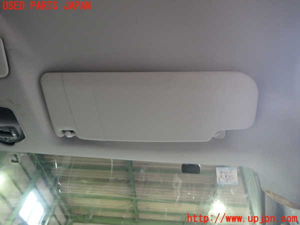 2UPJ-33157625]VW ニュービートル(9CAZJ)室内サンバイザー右側 中古_m0001.jpg