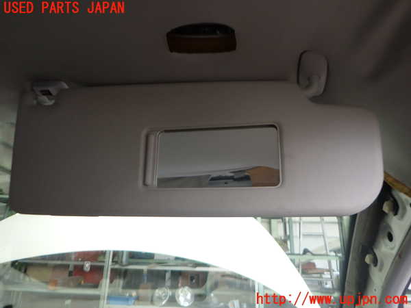 2UPJ-33157625]VW ニュービートル(9CAZJ)室内サンバイザー右側 中古_m0002.jpg