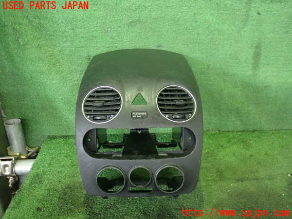 2UPJ-33157526]VW ニュービートル(9CAZJ)エアコン吹き出し口1 (真中) 中古_m0001.jpg