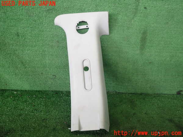 2UPJ-33157665]VW ニュービートル(9CAZJ)右センターピラートリム 中古_m0001.jpg