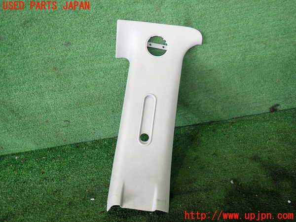 2UPJ-33157670]VW ニュービートル(9CAZJ)左センターピラートリム 中古_m0001.jpg