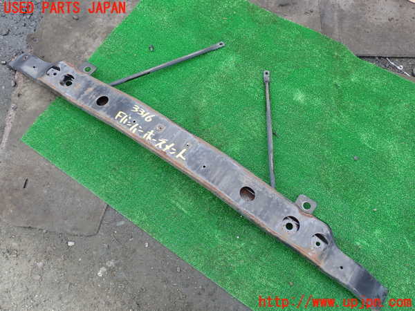 1UPJ-33161014]ジープ・グランドチェロキー(WK36A)フロントバンパーホースメント 中古_m0001.jpg