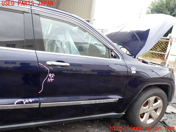 1UPJ-33161230]ジープ・グランドチェロキー(WK36A)右前ドア M850 中古_m0001.jpg