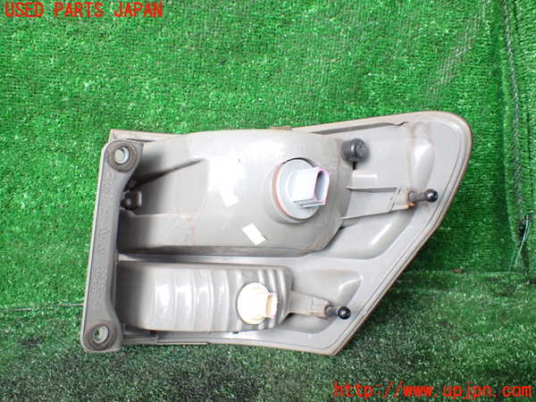 1UPJ-33161536]ジープ・グランドチェロキー(WK36A)左テールランプ 中古_m0003.jpg