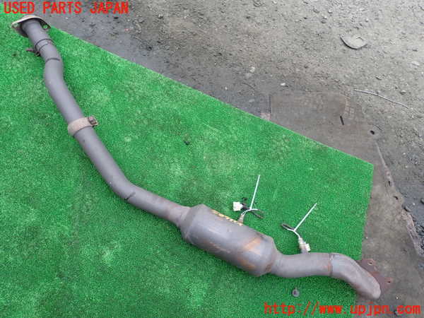 1UPJ-33162661]ジープ・グランドチェロキー(WK36A)触媒1 (右側) 中古_m0001.jpg