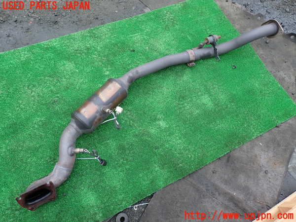 1UPJ-33162662]ジープ・グランドチェロキー(WK36A)触媒2 (左側) 中古_m0002.jpg