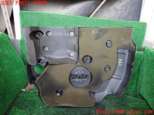 1UPJ-33162160]ジープ・グランドチェロキー(WK36A)エンジンアッパーカバー 中古_m0003.jpg