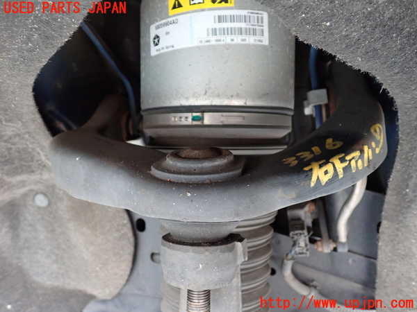 1UPJ-33165126]ジープ・グランドチェロキー(WK36A)右フロントアッパーアーム1 中古_m0001.jpg