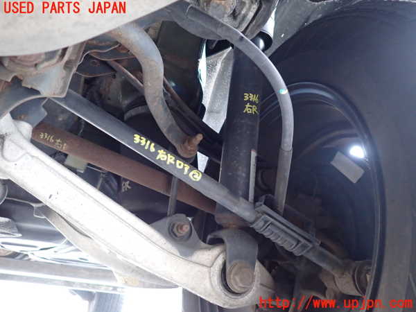1UPJ-33165205]ジープ・グランドチェロキー(WK36A)右リアロアアーム2 中古_m0001.jpg