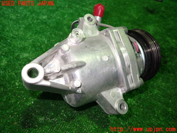 1UPJ-33176025]ワゴンR(MH95S)エアコンコンプレッサー 中古_m0003.jpg