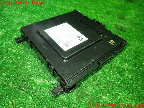 5UPJ-33176146]ワゴンR(MH95S)コンピューター1 (36775-56TA0) 中古_m0001.jpg