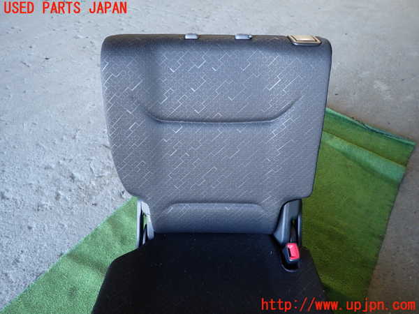 1UPJ-33177405]ワゴンR(MH95S)右リアシート 中古_m0002.jpg