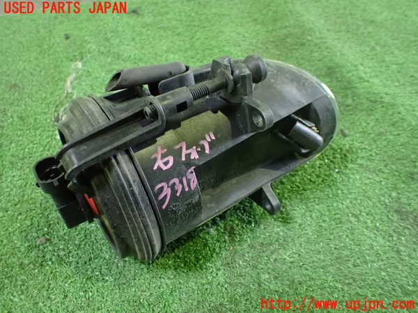1UPJ-33181180]アウディ・TTS クーペ(8JCDLF)右フォグ 中古_m0004.jpg