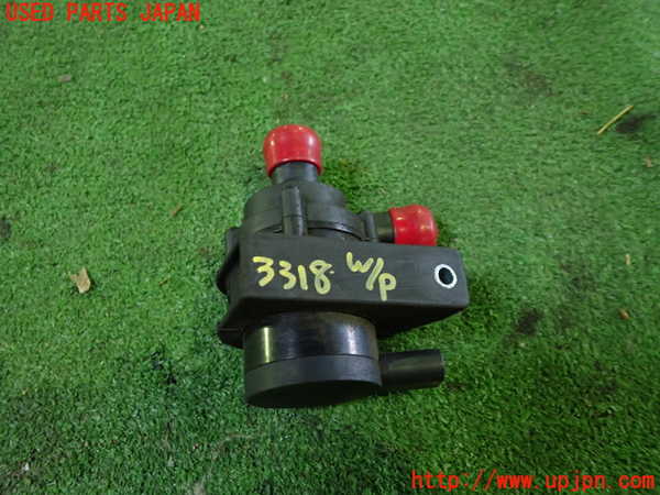 1UPJ-33182110]アウディ・TTS クーペ(8JCDLF)ウォーターポンプ 中古_m0002.jpg