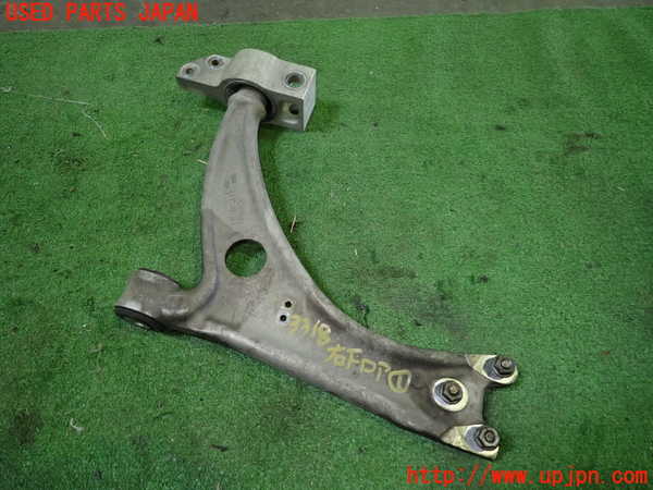 1UPJ-33185176]アウディ・TTS クーペ(8JCDLF)右フロントロアアーム1 中古_m0002.jpg