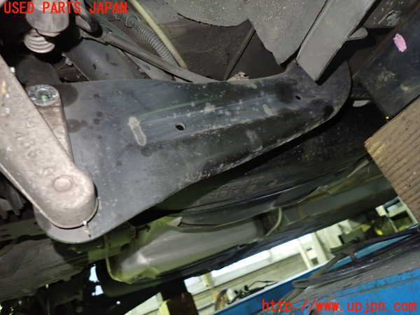 1UPJ-33185325]アウディ・TTS クーペ(8JCDLF)右リアテンションロッド 中古_m0002.jpg