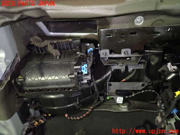 1UPJ-33186081]アウディ・TTS クーペ(8JCDLF)エバポレーター1 中古_m0003.jpg