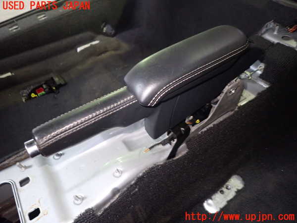 5UPJ-33187550]アウディ・TTS クーペ(8JCDLF)サイドブレーキレバー 中古_m0002.jpg