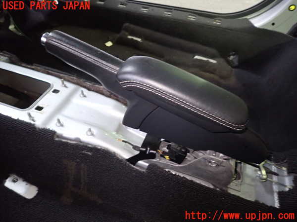 5UPJ-33187550]アウディ・TTS クーペ(8JCDLF)サイドブレーキレバー 中古_m0003.jpg