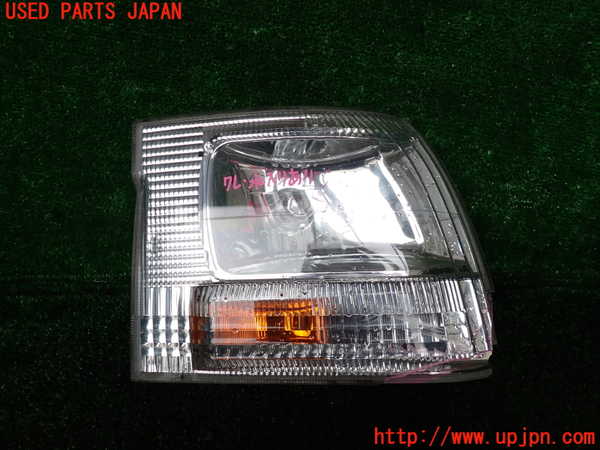 1UPJ-33191150]ハイエースワゴン100系(RZH101G)右コーナーランプ ジャンク部品取り_m0001.jpg